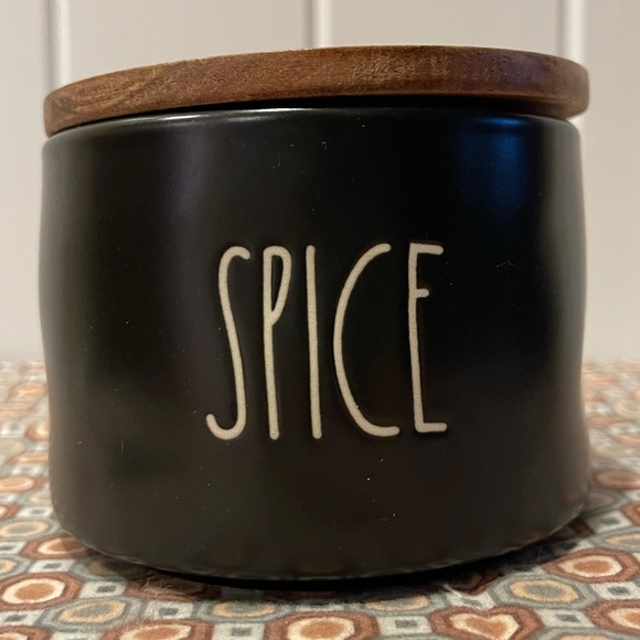 Rae Dunn Stacking Spice Jars - Picture 2 of 8